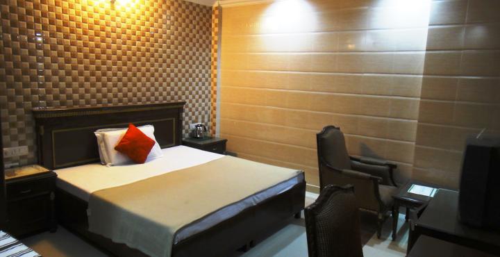 Hotel Hallmark Regency Ludhiana Exterior photo